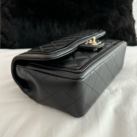 CHANEL 🖤 23B Black Lambskin & Patent Leather Small Flap Bag Light Gold Hardware - Picture 13 of 15